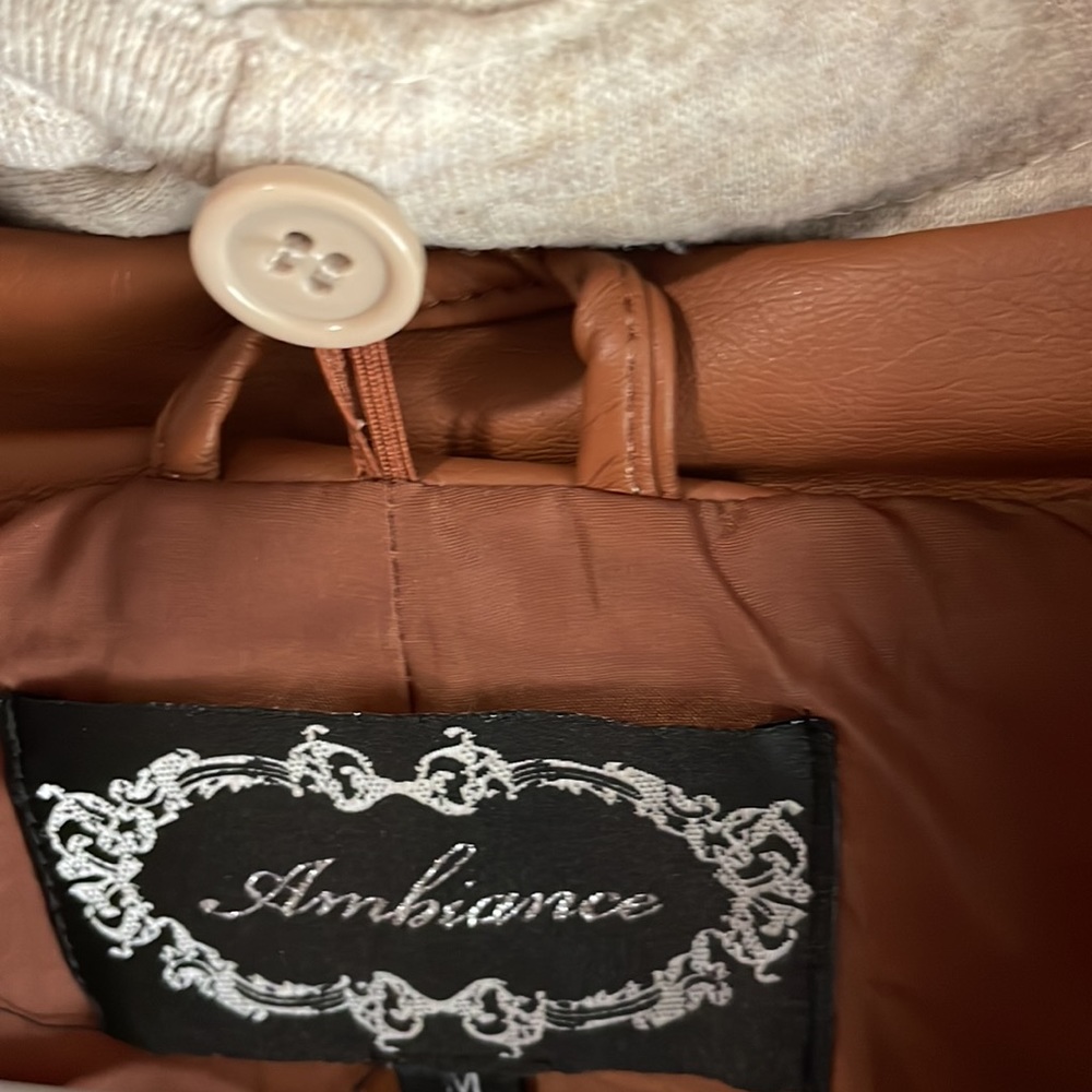 Ambiance - Picture 11 of 16